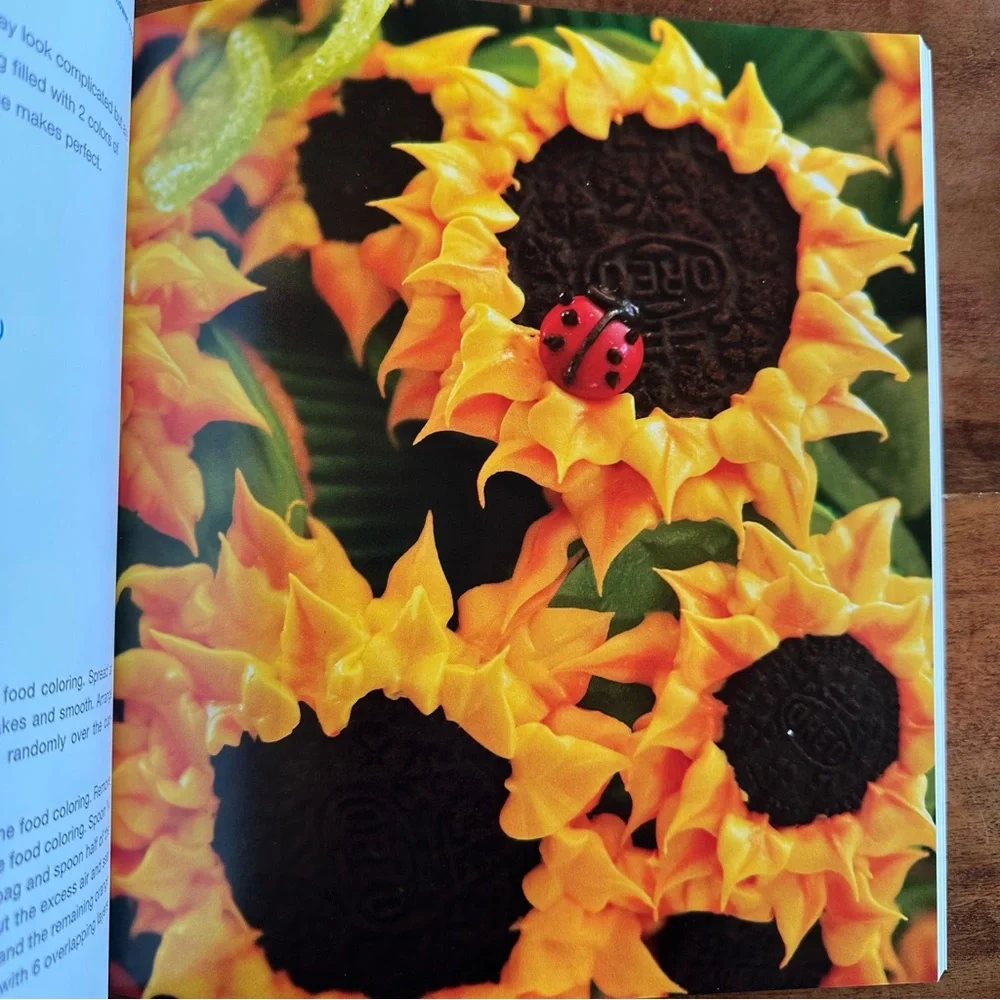 SALE 2/15 Hello, Cupcake! Cookbook - By Karen Tack & Alan Richardson